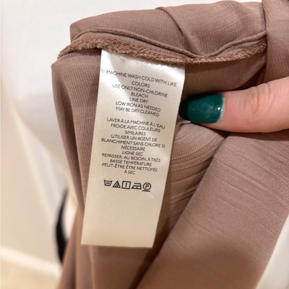 Anthropologie Women's Satin Relaxed Button-Down Blouse Small - Picture 7 of 8